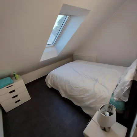 Comfortable With Double Bed Bed & Breakfast Vichten